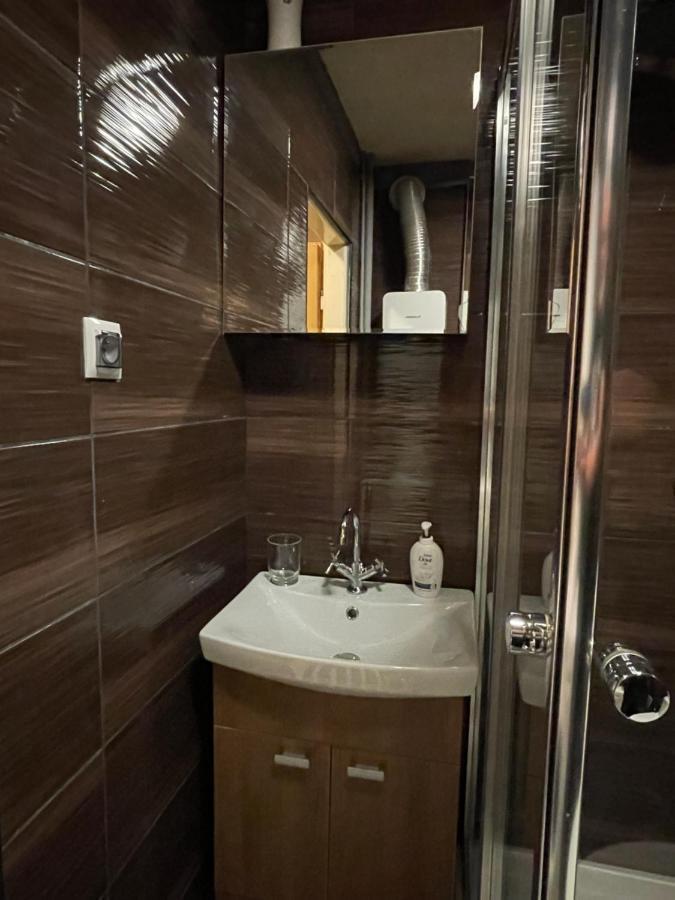 Апартаменты Przystanek Katowice Brynowska 55A Экстерьер фото
